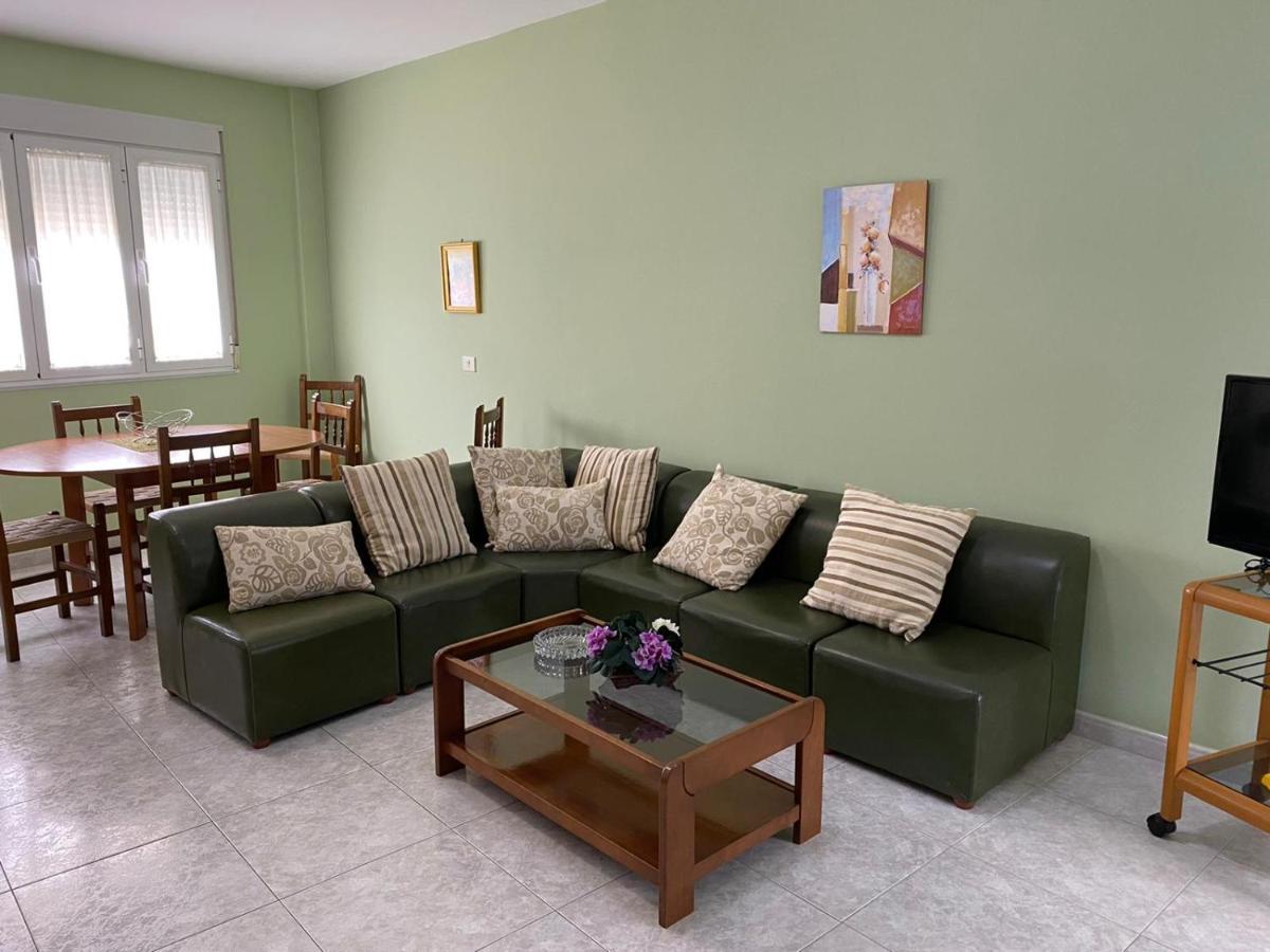 Apartamentos Camino Do Rio O Grove Exterior photo